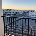 Adalena Court Apartamento *