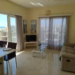 Adalena Court Apartment *