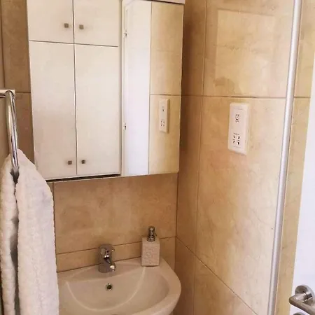 Adalena Court * Protarász