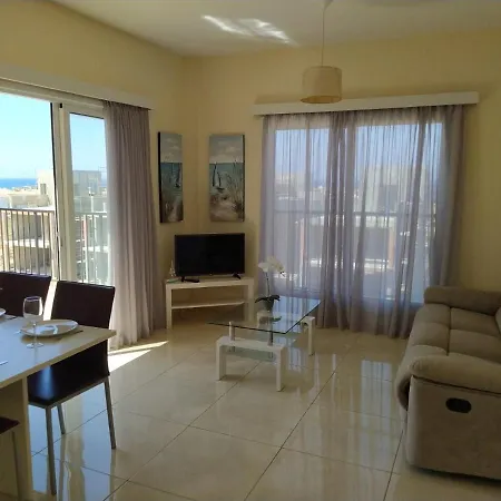 Adalena Court Apartman *